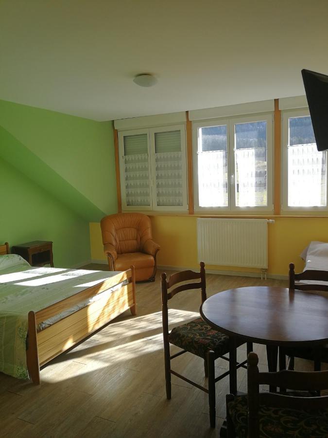 Chez Nous Bed and Breakfast La Chaux Neuve Buitenkant foto